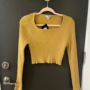 NWT Fashion Nova Cropped Sweater